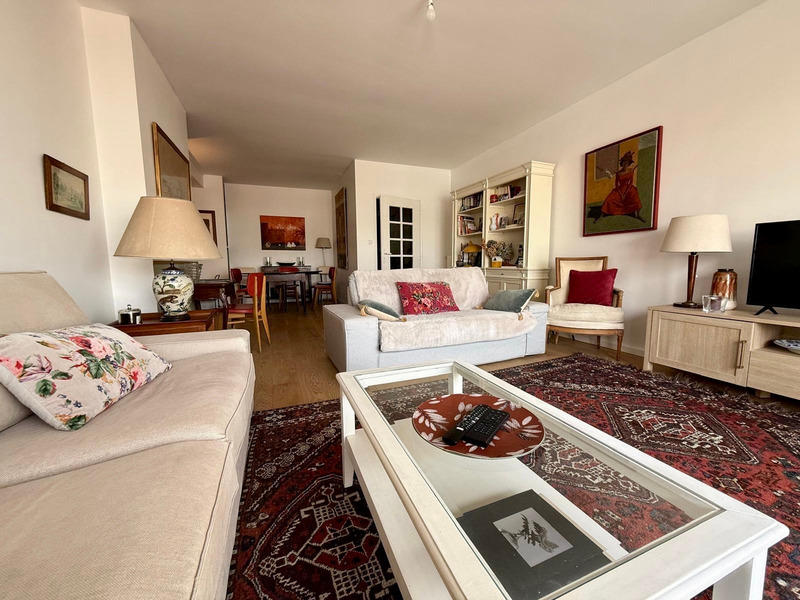 Appartement - 93 m² - 3 pièces