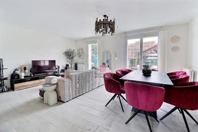 Maison - 109 m² - 7 pièces