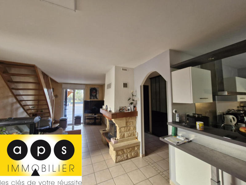 Maison - 160 m² - 6 pièces