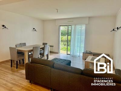 Appartement - 75 m² - 3 pièces