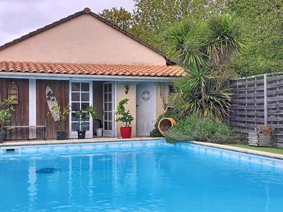 Maison de ville - 117 m² - 6 pièces