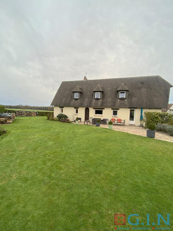 Maison - 159 m² - 6 pièces