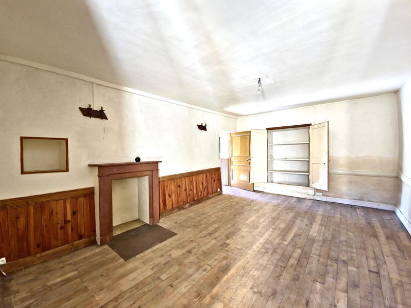 Maison - 346 m² - 6 pièces