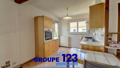 Maison - 143 m² - 6 pièces