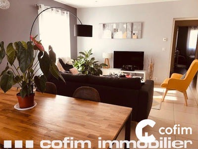 Maison - 103 m² - 4 pièces