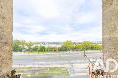 Appartement - 90 m² - 3 pièces