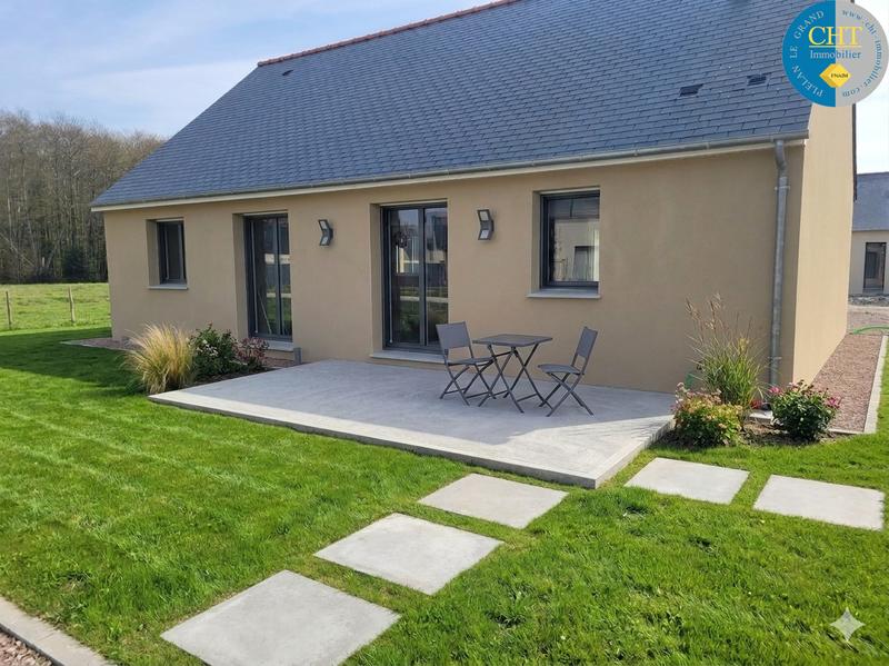 Maison - 84 m² - 4 pièces