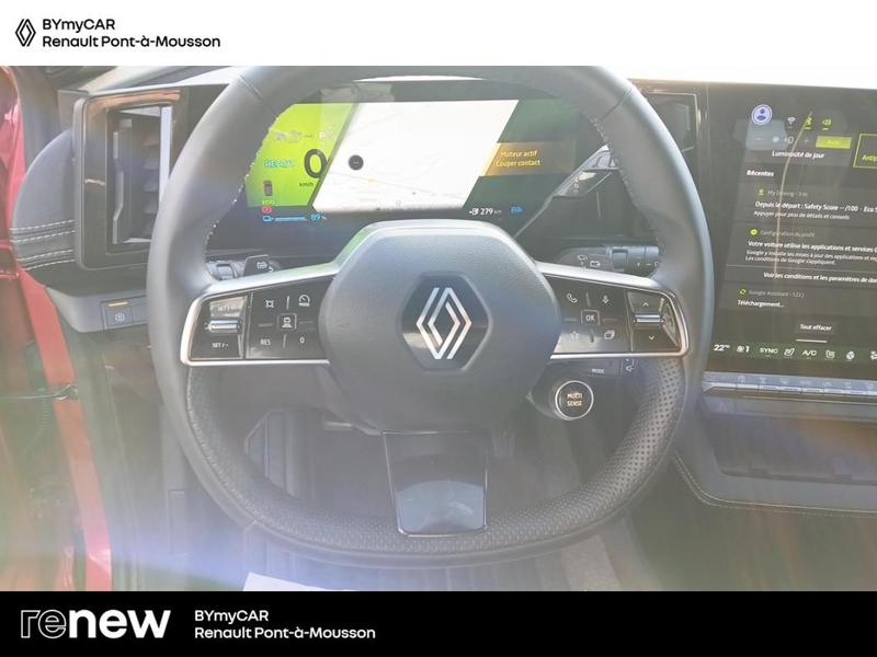 Renault Mégane E-Tech 220 ch autonomie confort Gsr2 Iconic