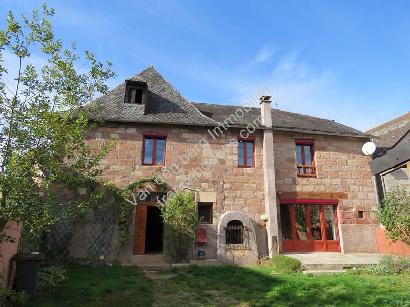 Maison - 170 m² - 6 pièces