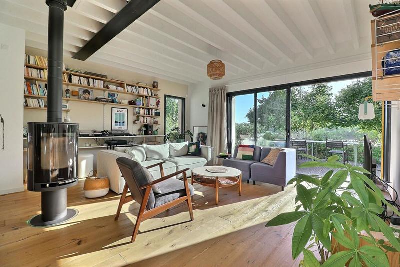 Maison - 196 m² - 7 pièces