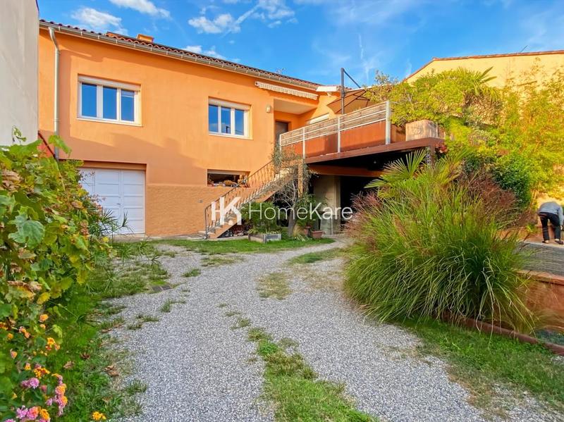 Maison - 93 m² - 4 pièces