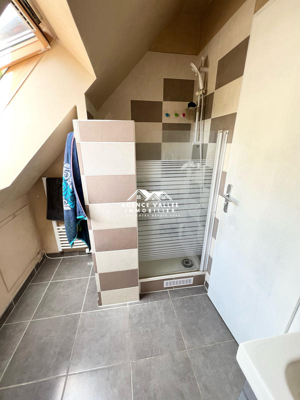 Maison - 82 m² - 5 pièces