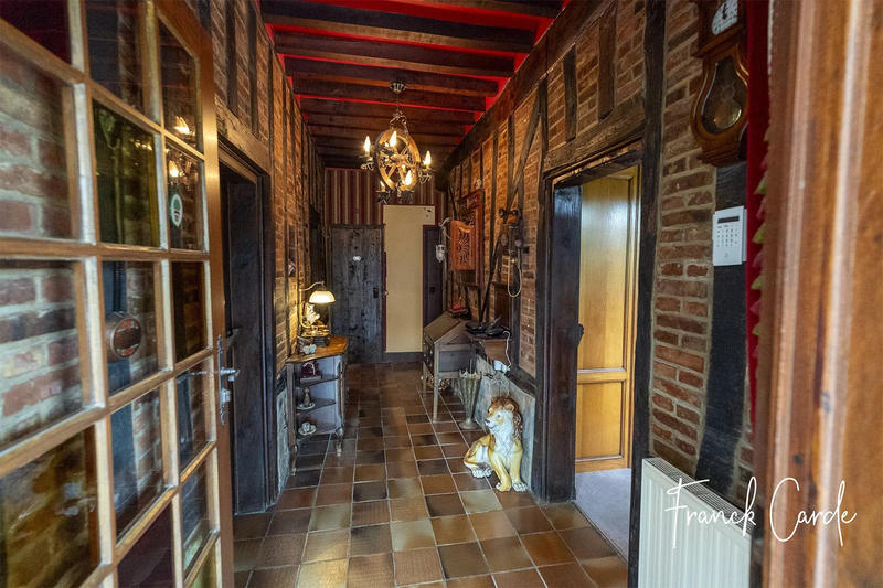 Maison - 170 m² - 7 pièces