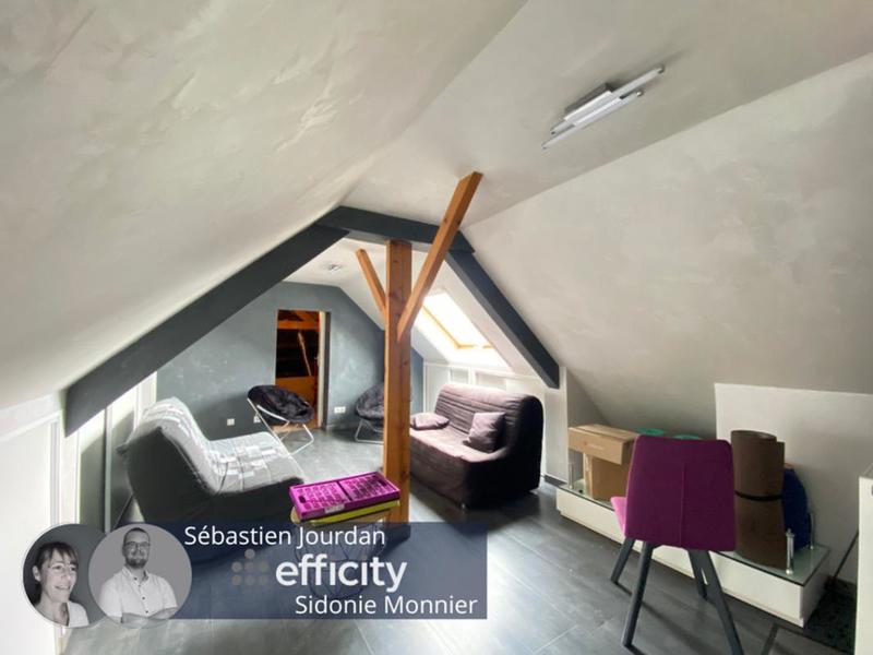 Pavillon - 180 m² - 6 pièces