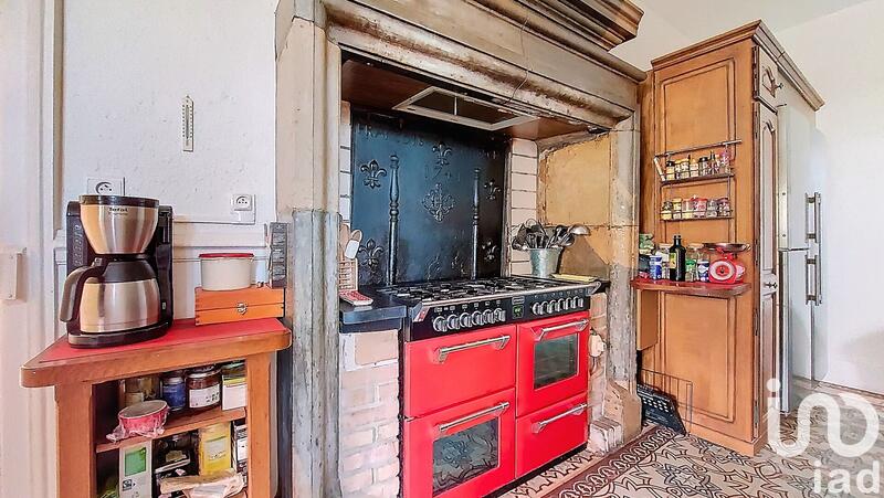 Château - 677 m² - 21 pièces