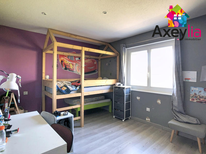 Maison - 95 m² - 4 pièces