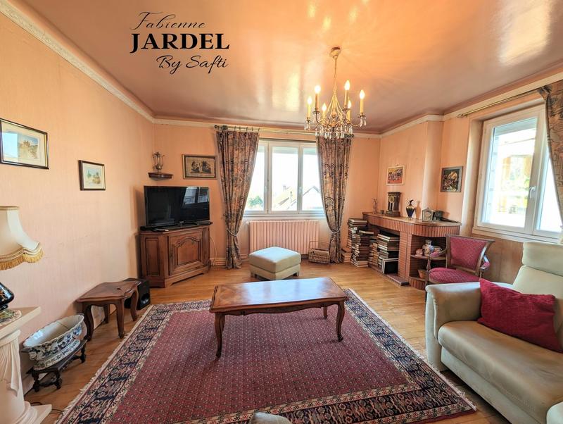 Maison - 162 m² - 6 pièces