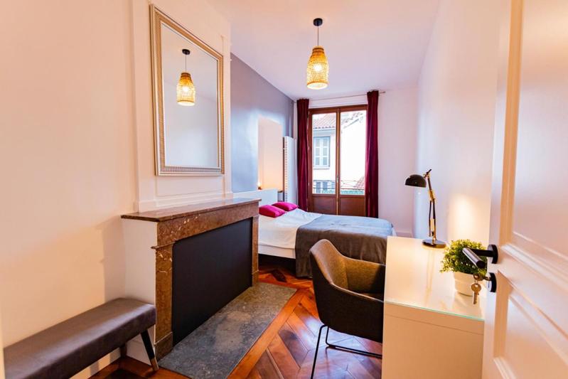 Chambre - 11 m² - 1 pièce