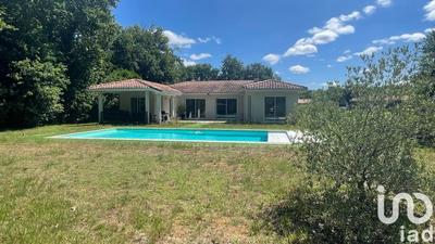 Maison - 162 m² - 6 pièces