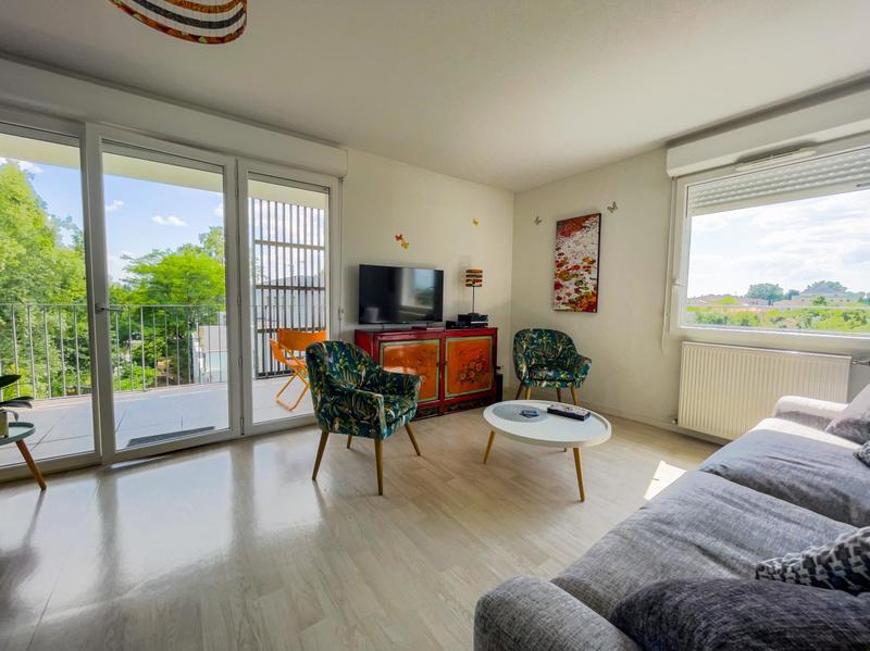 Appartement - 77 m² - 4 pièces