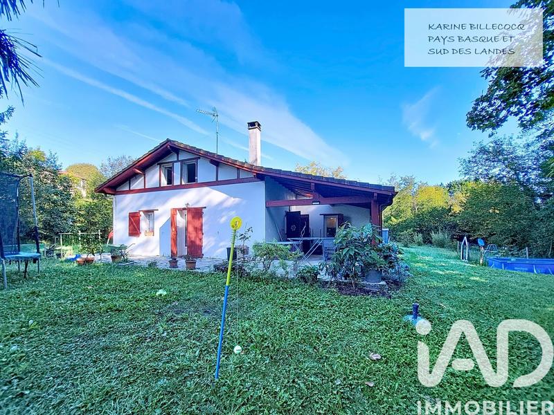 Maison - 100 m² - 5 pièces