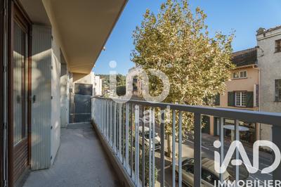 Appartement - 87 m² - 4 pièces