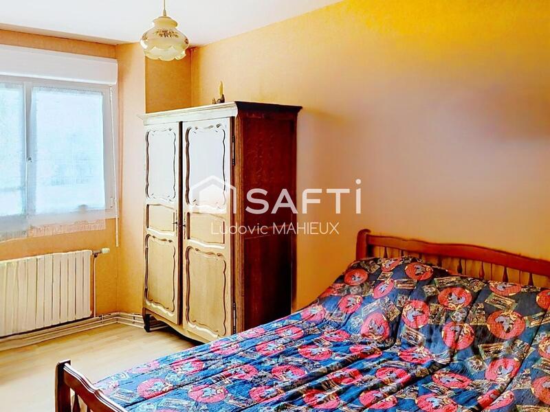 Maison - 105 m² - 5 pièces