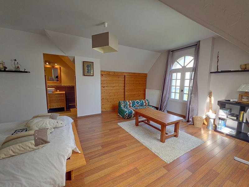 Maison - 173 m² - 6 pièces