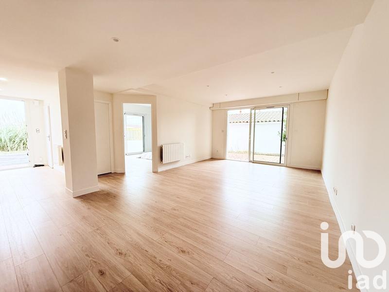 Appartement - 80 m² - 3 pièces