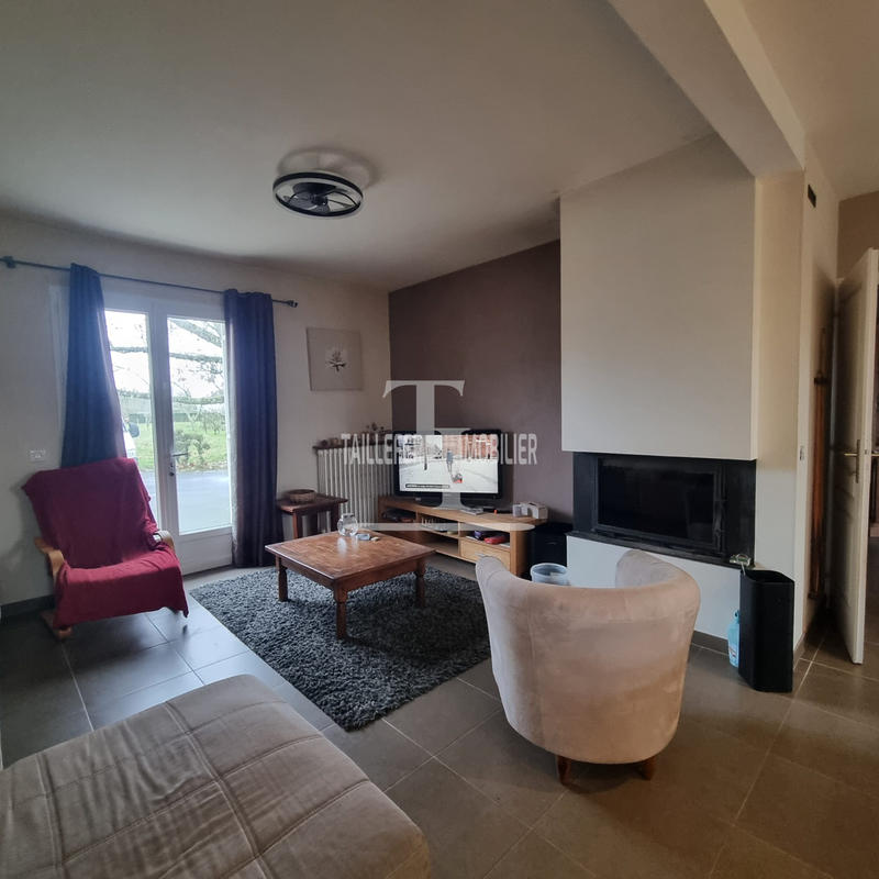 Maison - 159 m² - 8 pièces