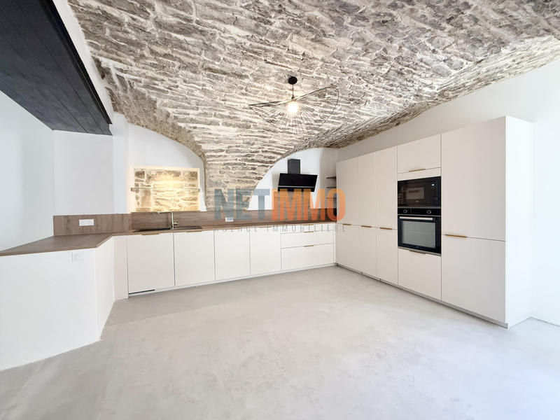 Maison de village - 140 m² - 5 pièces