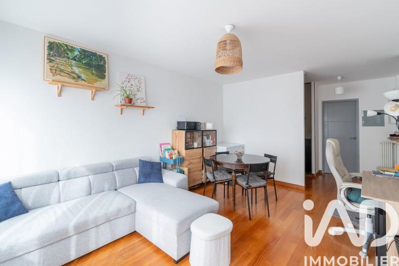 Appartement - 64 m² - 3 pièces