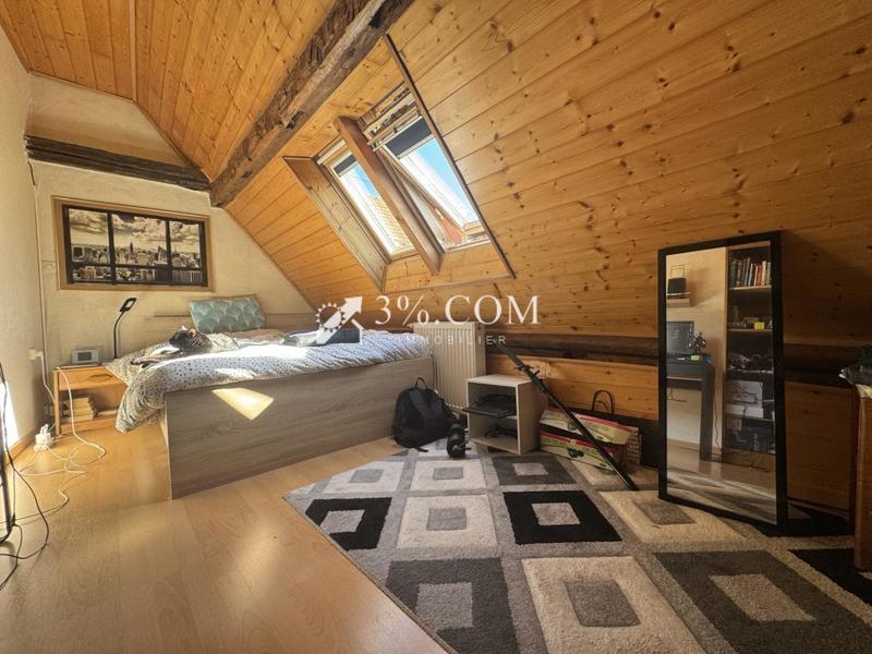 Maison - 111 m² - 5 pièces