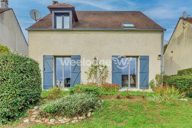 Maison - 138 m² - 5 pièces