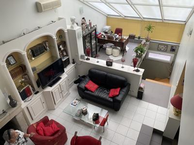 Maison - 154 m² - 6 pièces