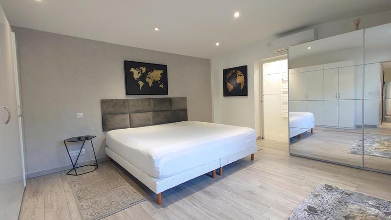 Villa - 173 m² - 6 pièces