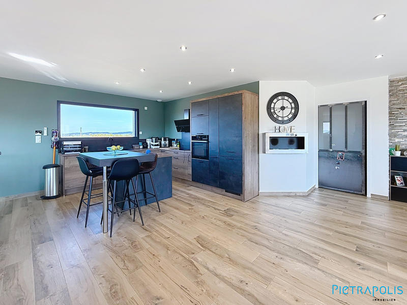 Villa - 147 m² - 5 pièces