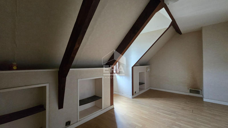 Maison - 110 m² - 6 pièces