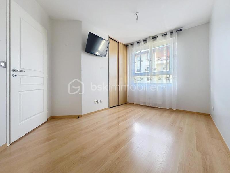 Appartement - 90 m² - 4 pièces