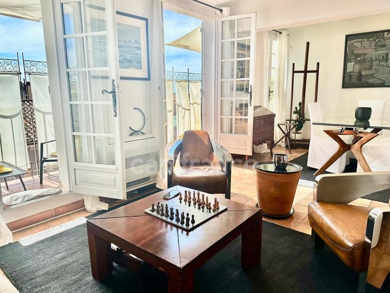 Appartement - 178 m² - 8 pièces