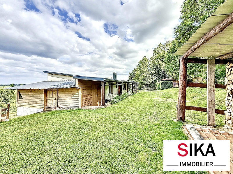 Maison - 99 m² - 4 pièces