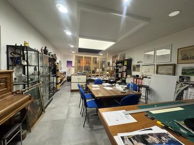Local commercial - 583 m² - 5 pièces