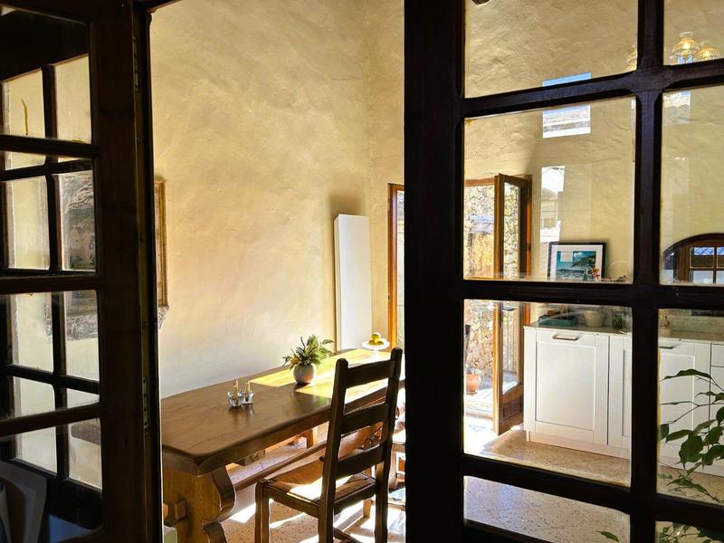 Maison - 184 m² - 6 pièces