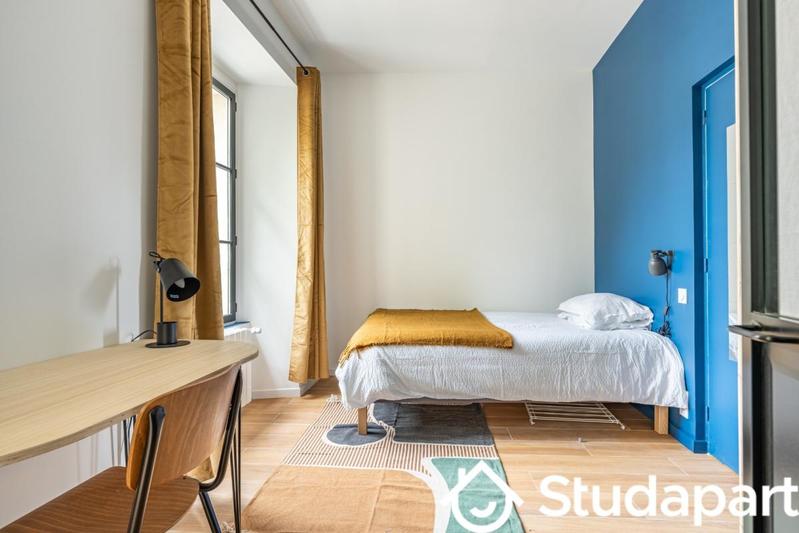 Chambre - 13 m² - 1 pièce