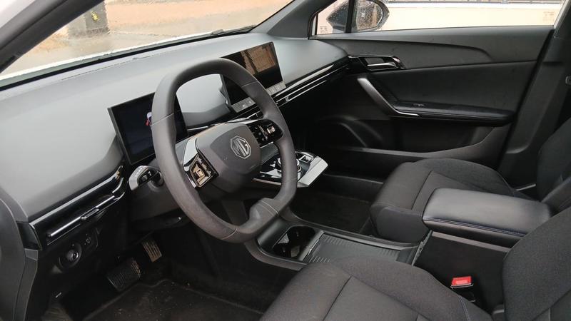 Mg Mg4 170 51 kWh Standard