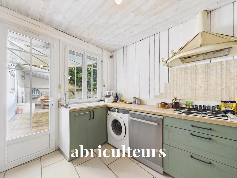 Maison - 158 m² - 7 pièces