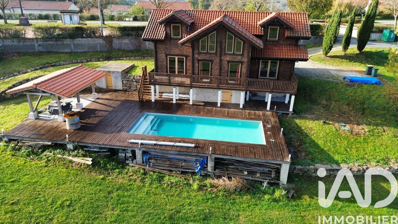 Maison de maîtres - 163 m² - 6 pièces