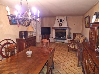 Maison - 139 m² - 7 pièces