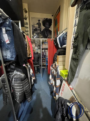 Fonds de commerce - Magasins - 110 m²