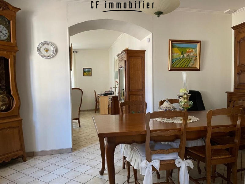 Maison - 168 m² - 7 pièces